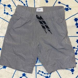 Old Navy boy’s shorts